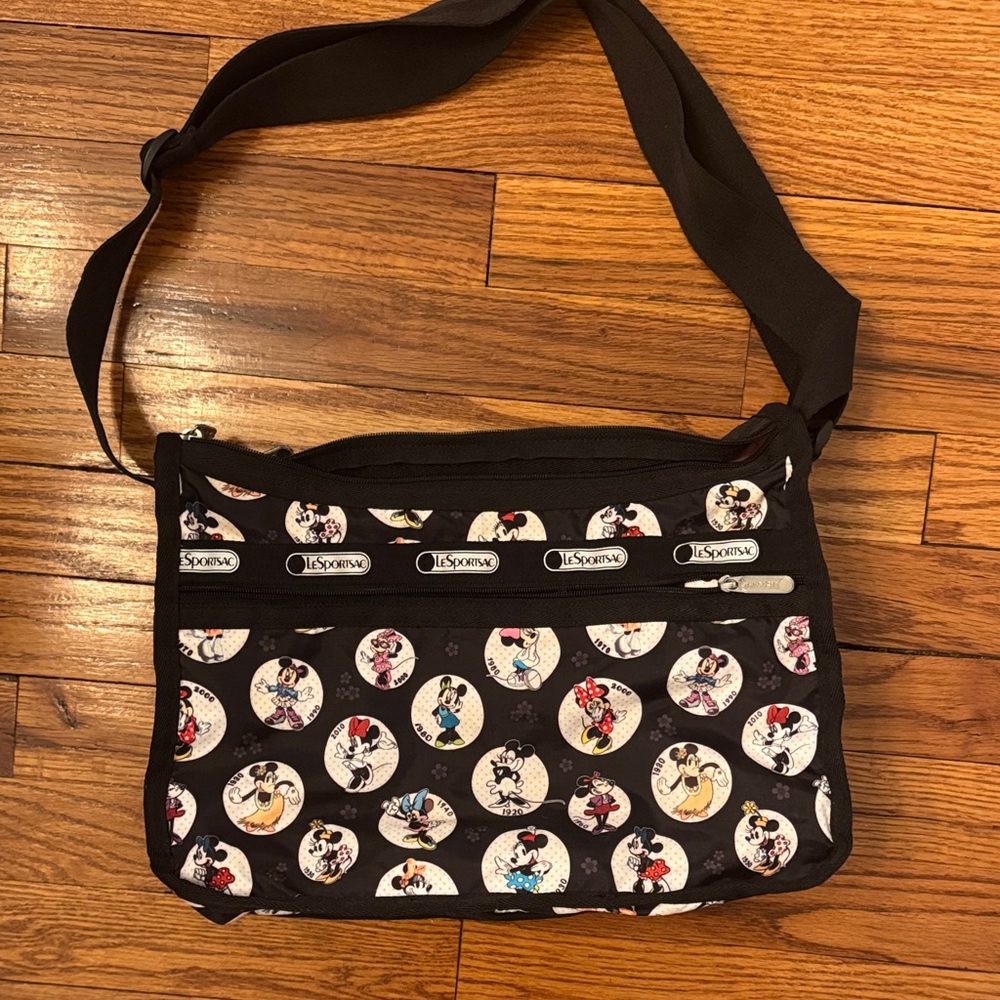 Le SportSac x Disney Large Capacity Black Purse